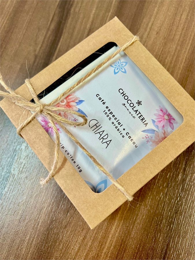 Kits e caixas presenteáveis com café personalizado